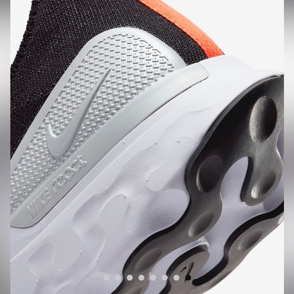 Nike React Phantom Run Flyknit 2 Men's Running Shoes - Picture 7 of 16